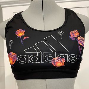 Adidas Women’s sports bra XS